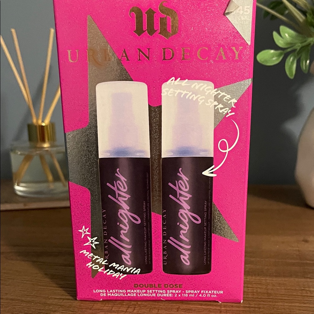 NWT Urban Decay All Nighter Setting Spray - Pink